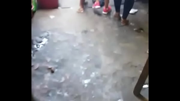 Nonton Rich Latin Ass thumbnail