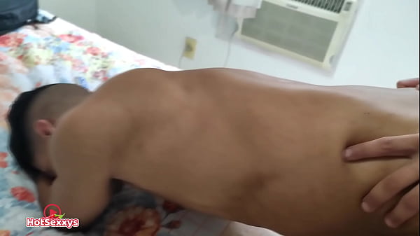 DOTADO COMENDO O CUZINHO DO CUNHADO 