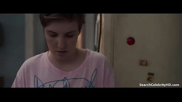 Lena Dunham bottomless in Girls