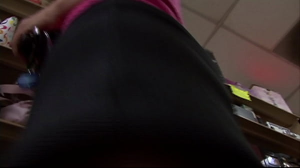 A really hot cougar caught by a black guy on shopping 