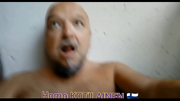 Homo Kotilainen jerking on his balcony in Kuopio 
