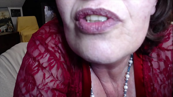 Play MP4 - Breeding compilation video from seductive GILF DawnSkye1962 5 min from 3 different videos combined into one guaranteed to empty your balls