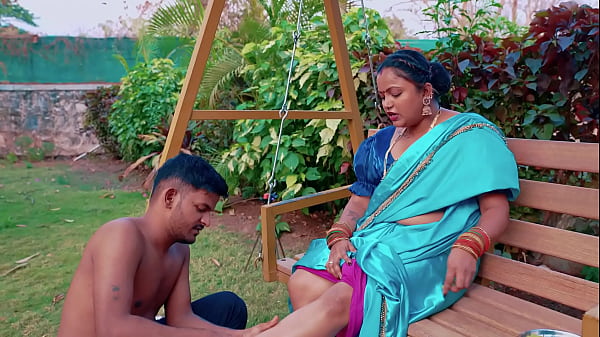 Play MP4 - Sex lusty house Malkin fucked hard by her servant in the private room