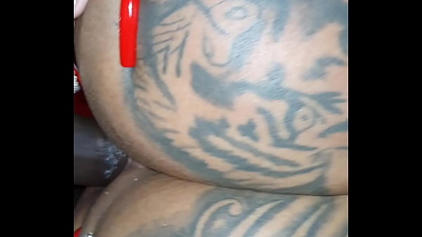 Play MP4 - Kamilly campos o Bombeiro pauzudo tirou a porra do outro cara e colocou a dele