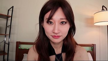 Nonton Shy Green Eyed Asian Co-ed Chloe Lin Addicted To Huge Cock thumbnail