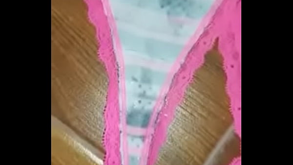 Nonton Hablando Con Mi Novio Me Moj&eacute; thumbnail