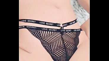 把那个火辣护士按在床上狠狠地干- N&agrave;ng Hộ L&iacute; Lồn Xinh thumbnail