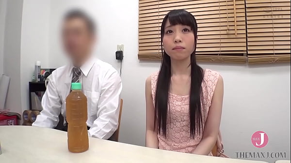 Play MP4 - 現役声優の人生初！生中出しSEX密着ドキュメント！！ 美月まい イントロ【XVSR-407】