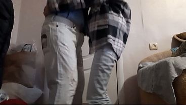 Nonton Two Neighbors Have Risky Sex And Hide It From Their Boyfriends thumbnail