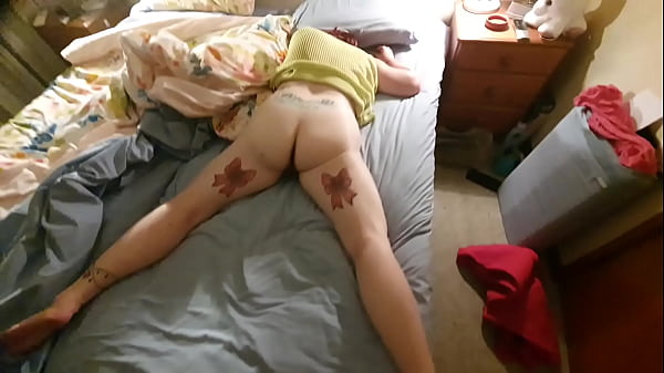 Kiwi_Trashy_MILF drinks too_much and_used by_Master_with close up Pussy Farting and_fun in the toilet Trailer