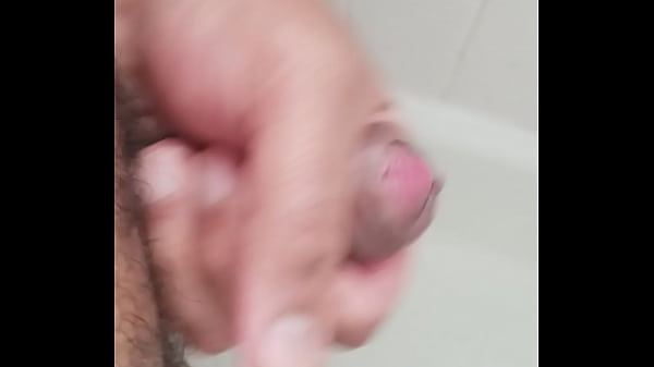 Play MP4 - Shower jerk