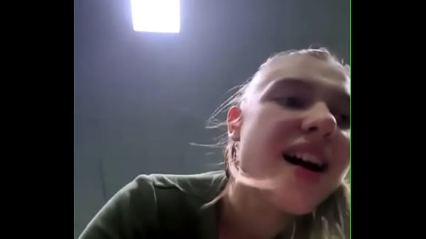 Crazy squirting_in the public