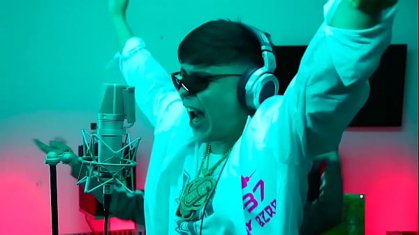 Ysy a bzrp music sessions vol 37 ysy a se folla el beat completamente en video se viene encima de la tanga del biza en video