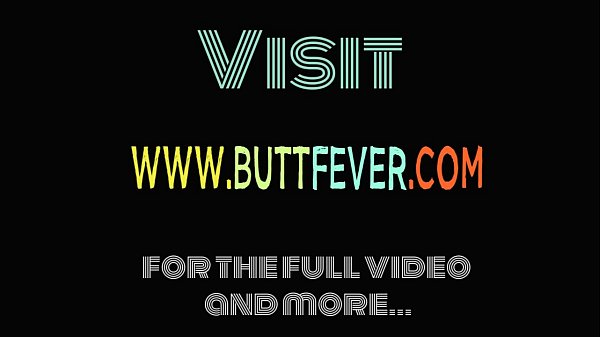 Glamour babe gushes pussy_juice all over