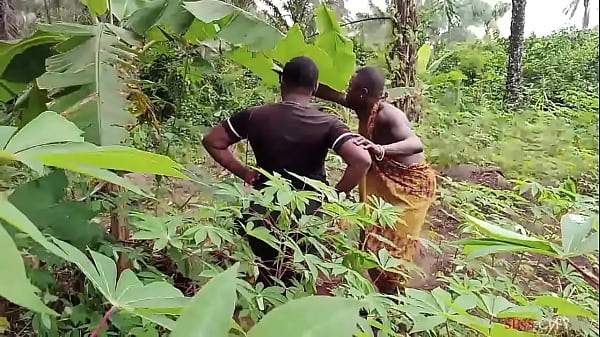 Local land agent fuckedhis female client