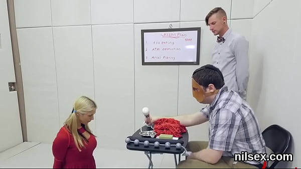 Wicked chick_was taken in butthole assylum for painful treatment