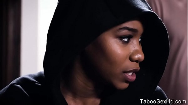 Threesome_with hot ebony_girl with nice tits