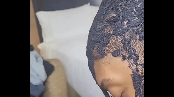 Play MP4 - Masked Lalola klitz is A Deep Throat Specialist