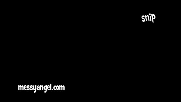 Nonton Chocolate Sticky Face thumbnail