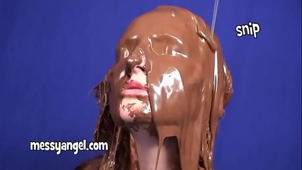 chocolate en la cara ummhh