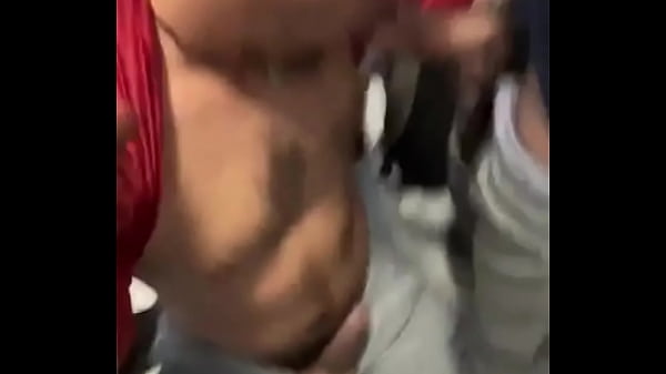 Nonton 3 Pirocas No Mesmo Box Do Banheiro Querendo Mamada E Uma M&atilde;o Boba Por Baixo Pegando No Meu Pau thumbnail