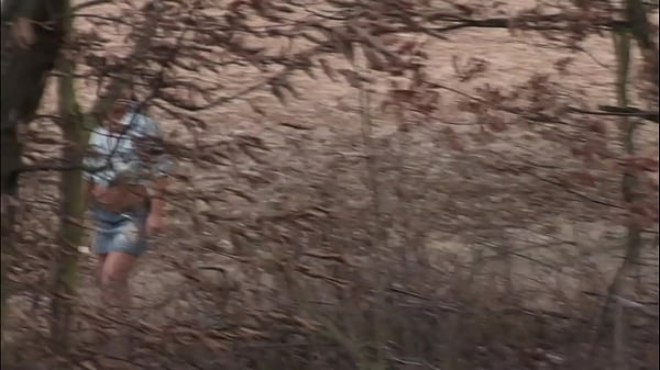 Nonton Simon Gets Her Pussy Rammed For Help thumbnail