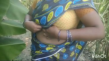 Indian housewife aunty outdoor sex 