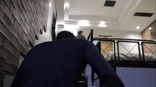 Nonton Le Regalo A Mi Amigo Una Raca Argentina Traida De Corrientes Para Hacer Un Trio Y Acabarle En La Boca thumbnail