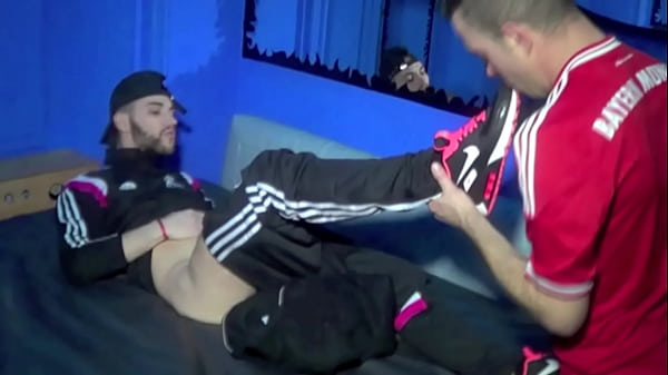 Sneaker And Foot Fetis Sex In Backroom With Badboys thumbnail