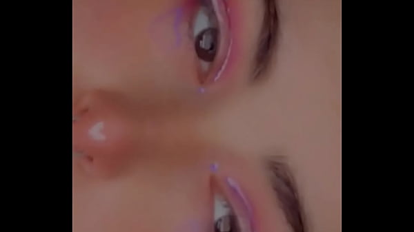 Learning to use fun colors in my makeup ️ 