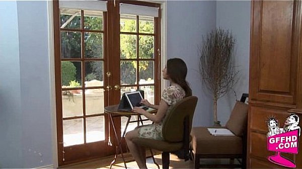 Nonton Lesbian Desires 0487 thumbnail