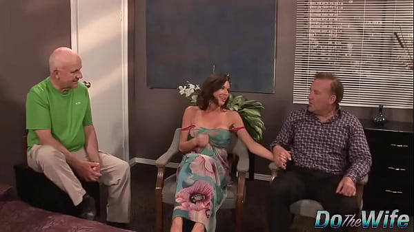 Play MP4 - Busty MILF Veronica Avluv Gets Dicked While Her Hubby Looks On