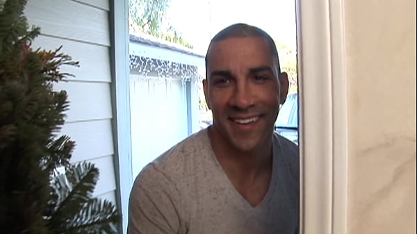 Nonton A Brown Hair Pie Being Fucked By Tattoo Man thumbnail