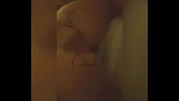 Como me_calientacuando_se pone_así de_puta