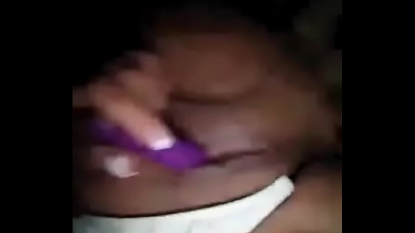 Play MP4 - Mamacita Got Her Pussy So Hot She Squirted