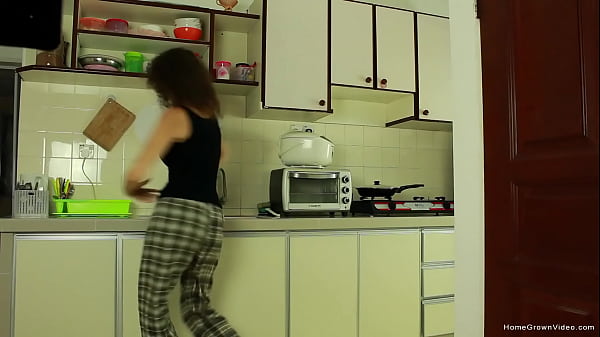 Quarantine fun at_home with skinny amateur Julia