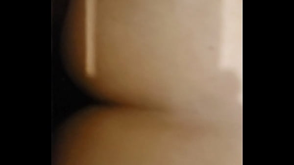 Play MP4 - Deliciosa travita siendo cogida pelo