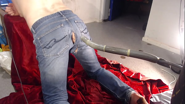 Play MP4 - Jeroen heeft een gat in zijn broek