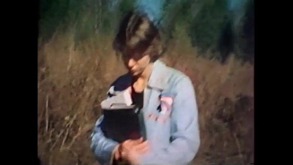 Play MP4 - Sharon - 1977