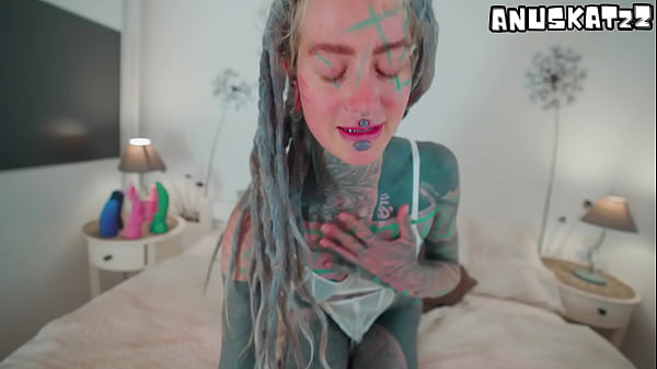 Solo tattooed teen big toy masturbation