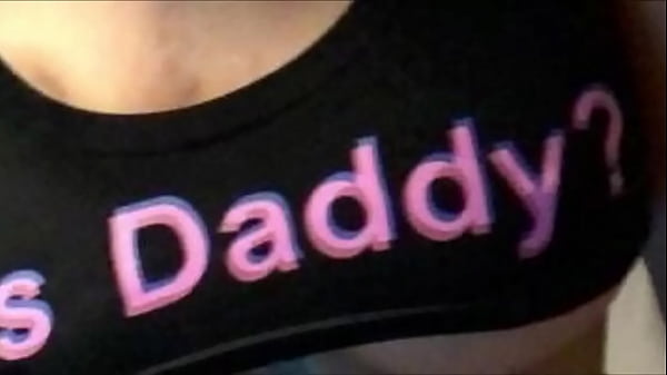 Roblox stripper Kitty show off her stripper_moves and gets naked andmasturbates