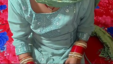 Nonton Beuti Desi Indian Girl Has Painful Sex Dirty Hindi Audio thumbnail