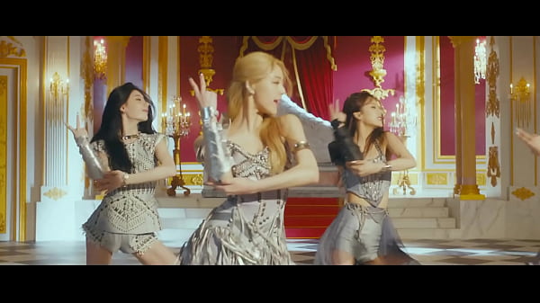 Lua y manu tienen rico sexo en zapatillas y quitan las ganas que ten&iacute;an dentro cantando una melodiosa canci&oacute;n klab entertainment