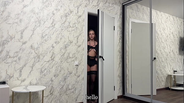 Nonton Hard Fuck Of A Housekeeper Ordered By My Wife. Cheating thumbnail