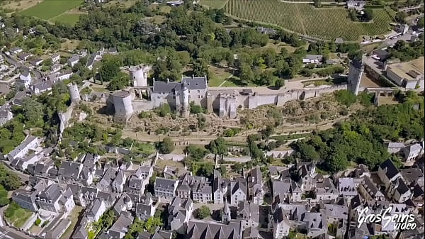 Nonton Pam Et Maya, Deux Belles Femmes, Se Bouffent La Chatte thumbnail