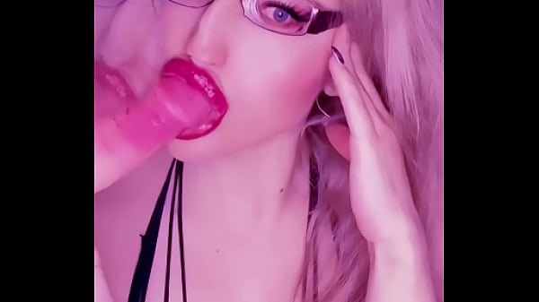I Realised That It Was A Real Dildo And Not A Lollipop! thumbnail