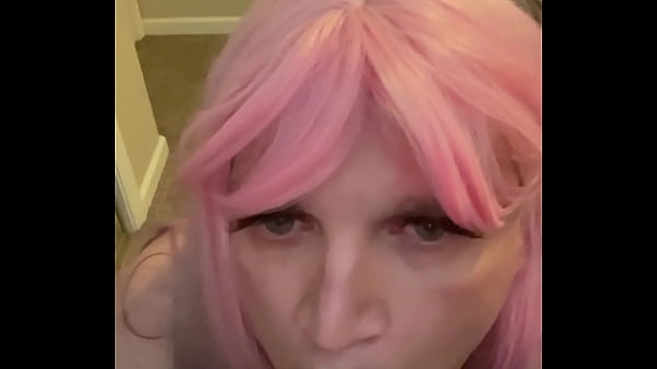 CockSucking tranny  (Jencakes) 