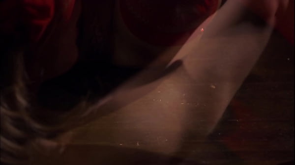 Lexxi Tyler And Holly Wellin Are Sexy Lesbians That Lick Pussy In Front Of A Fishtank thumbnail