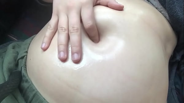 Another oiled belly play 