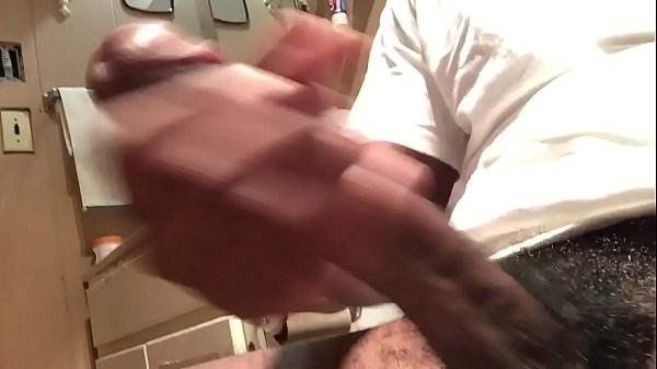 Play MP4 - Cum in bathroom